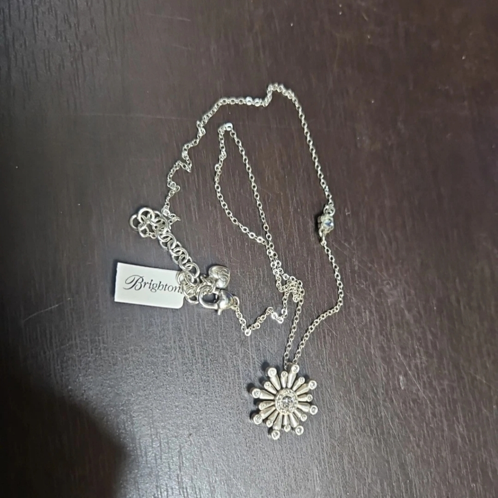 Brighton "MIRA"  Pendent  Necklace  Nwt Smowflake Starburst Shape